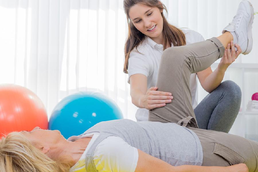 Physical Therapy Aide Certification